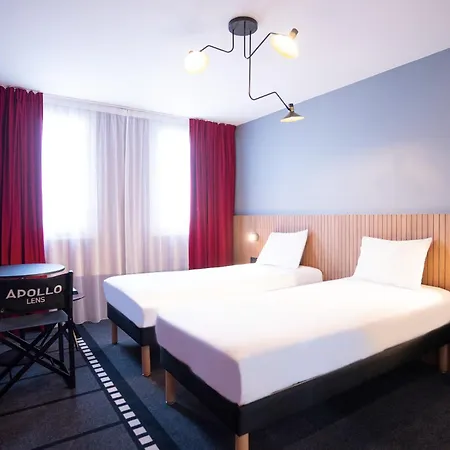 Hotel Ibis Styles Lens Centre Gare Esterno foto